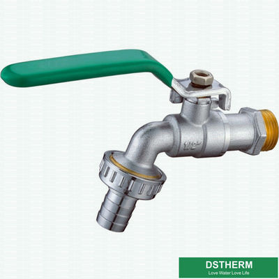 Le robinet en laiton nickelé de Bibcock de valve de robinet d'eau, le robinet en laiton a adapté Logo Designs aux besoins du client