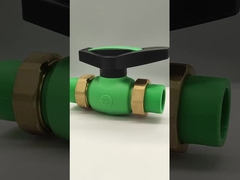 Ventilateur à bille double en plastique revêtu de PPR Installation exposée Matières premières importées