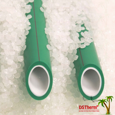 Couleur verte en plastique à hautes températures chaude du tuyau PN25 de l'eau PPR pour la construction navale